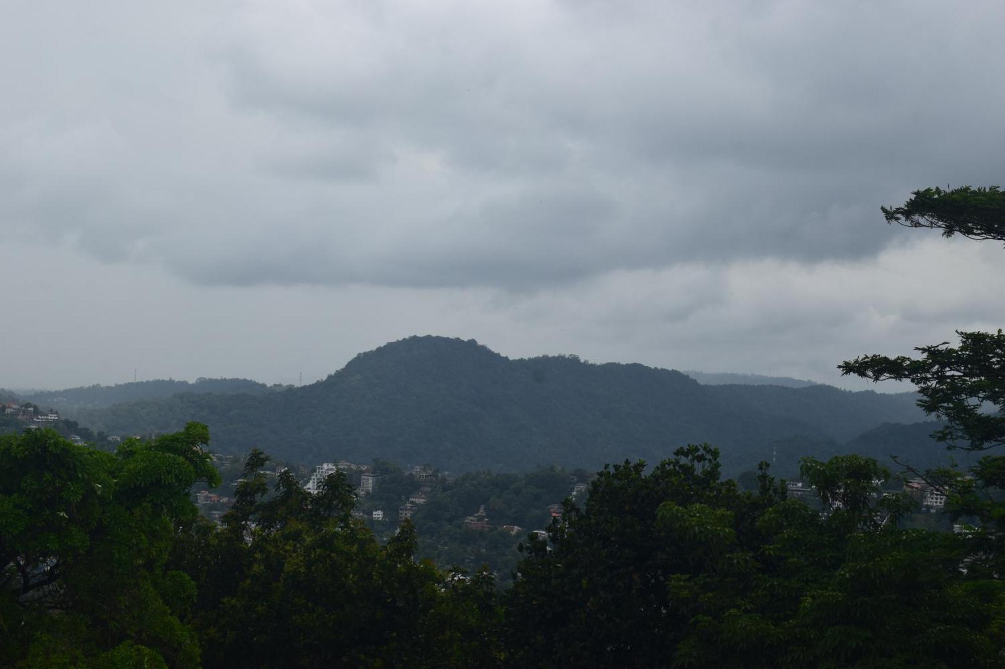 Namaya Nature Apartment Kandy Bagian luar foto